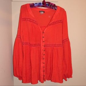 Venus Long Bell Cuff Sleeved Button Up